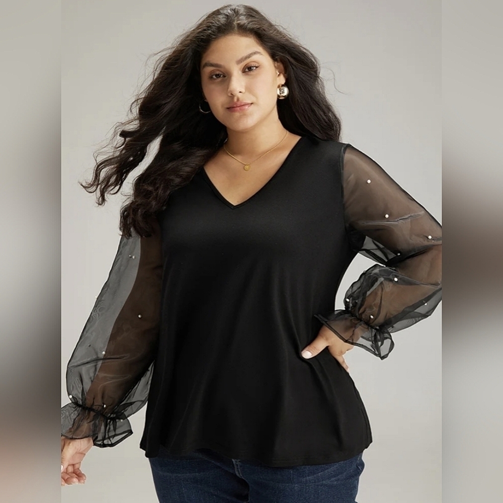 NWT BloomChic Black Faux Pearl Beaded Sleeve T-Shirt Size 18-20 / 2X